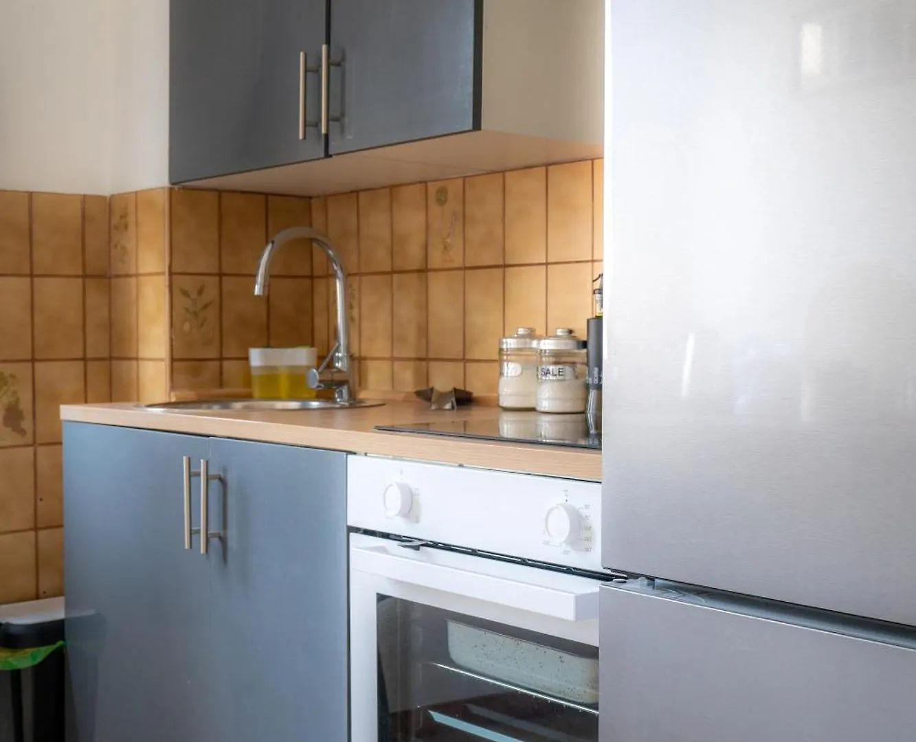 Apartment 2 Pieces - 4 Personnes - Entierement Equipe Et Idealement Situe Proche Toutes Commodites Menton