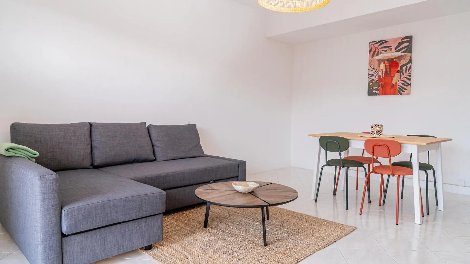 2 Pieces - 4 Personnes - Entierement Equipe Et Idealement Situe Proche Toutes Commodites Menton Apartment